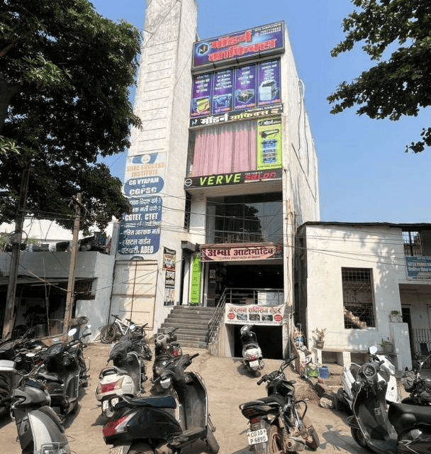 1150 sq ft semi furnished office and cafe space for rent in Agrasen Chowk Bilaspur terrace floor with parking