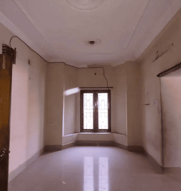 2 BHK flat for rent in Mangla with 1200 sqft area, North-East facing unfurnished apartment with 2 bathrooms and car parking in prime location