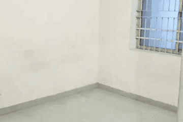 2 BHK unfurnished ground floor house for rent in Shivam Homes Sarkanda Bilaspur safe colony near Dreamland School Arvind Nagar west facing