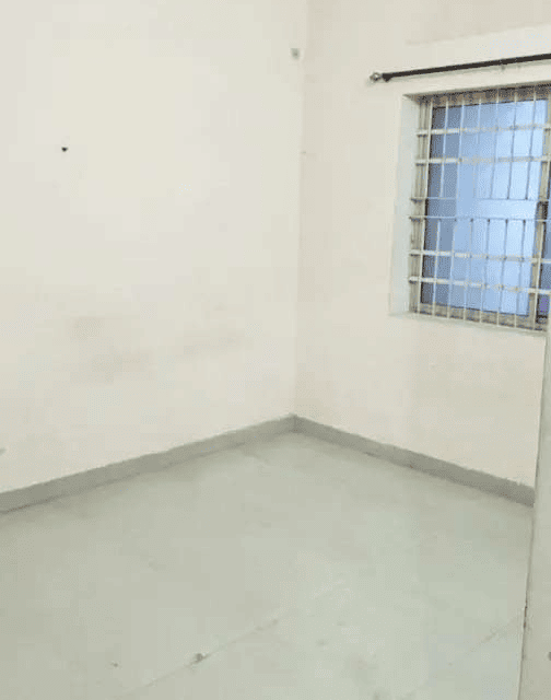 2 BHK unfurnished ground floor house for rent in Shivam Homes Sarkanda Bilaspur safe colony near Dreamland School Arvind Nagar west facing