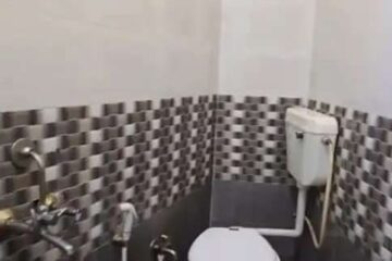 1 BHK furnished flat for rent near MMI Hospital Pachpedi Naka Raipur with parking bachelor friendly