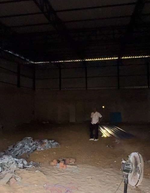 Newly constructed 3800 sq ft commercial godown for rent in Smriti Nagar Bhilai with office space, washroom, borewell water facility, parking, and large warehouse storage area for commercial use