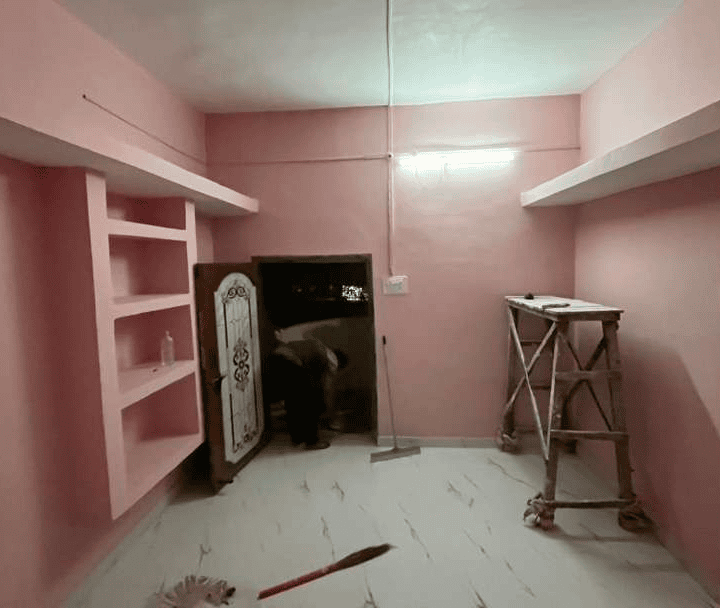 1 BHK unfurnished flat for rent in Torwa Bilaspur with parking