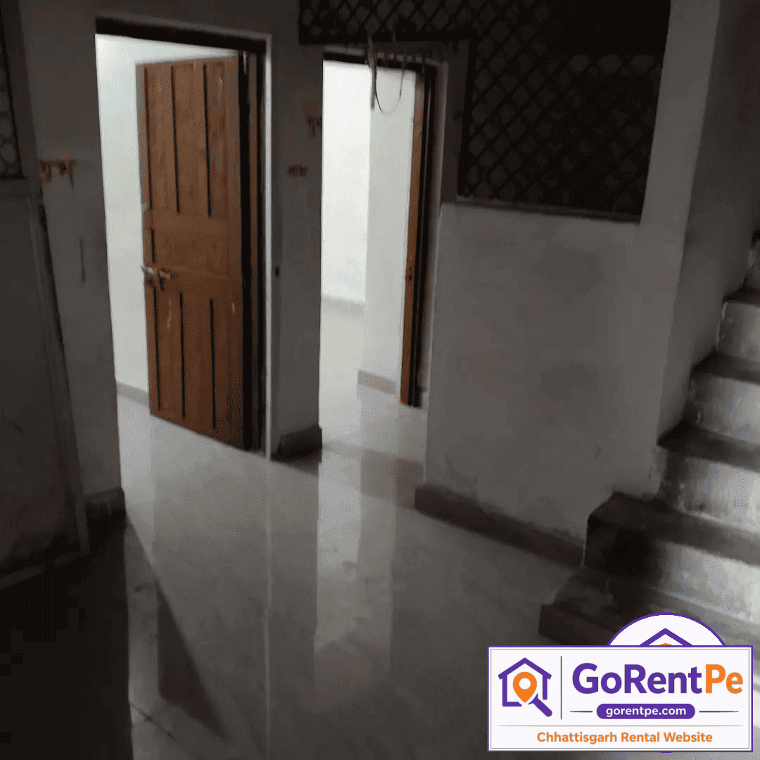 rooms for rent in Telipara Bilaspur for students near Hanuman Mandir Darbar Lodge single and double room with kitchen and bathroom
