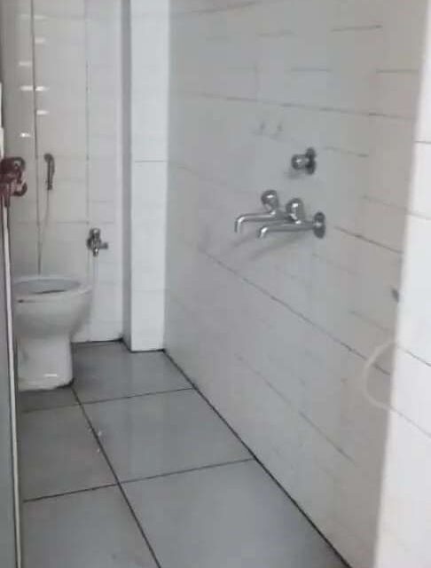 Unfurnished 2BHK builder floor near Old Bus Stand Bilaspur for bachelors