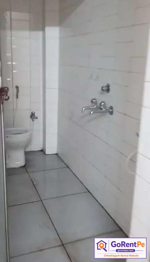 Unfurnished 2BHK builder floor near Old Bus Stand Bilaspur for bachelors