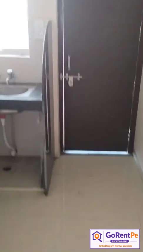 Unfurnished 2BHK builder floor near Old Bus Stand Bilaspur for bachelors
