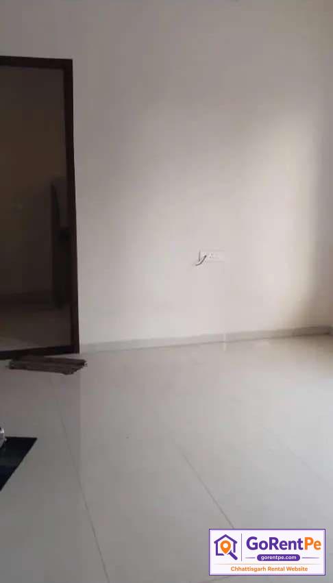 Unfurnished 2BHK builder floor near Old Bus Stand Bilaspur for bachelors