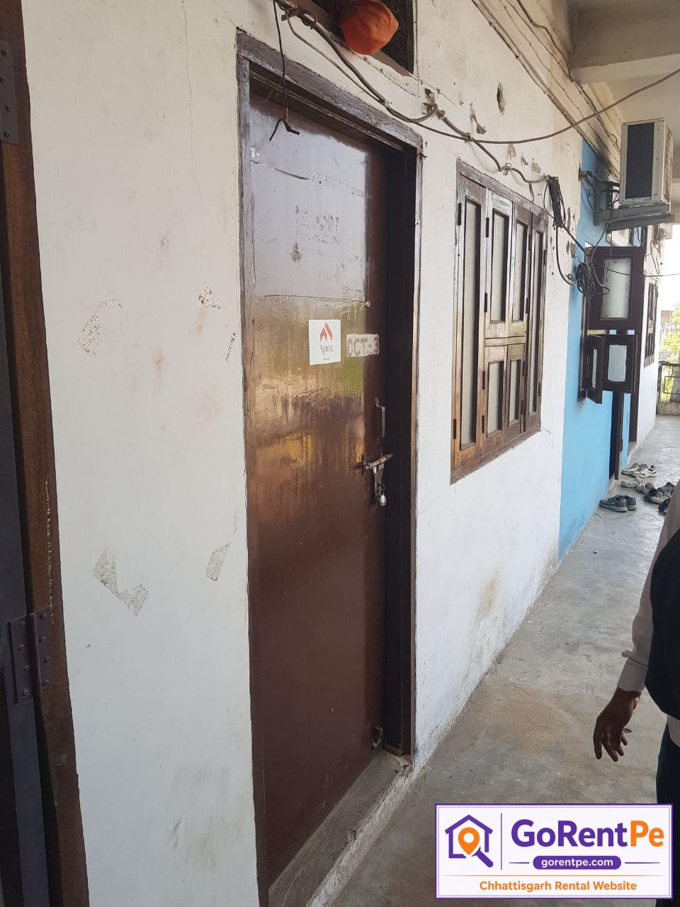300 sq ft commercial shop for rent in Super Market Complex near Shri Shivam Shopping Mall, Link Road Agrasen Chowk Bilaspur with attached bathroom and parking