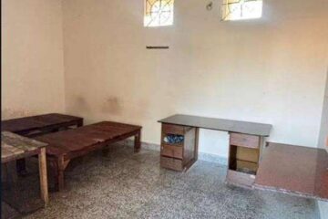 Furnished room for boys in Vinoba Nagar Bilaspur near Akshay Gurukul School 400 sqft builder floor rental