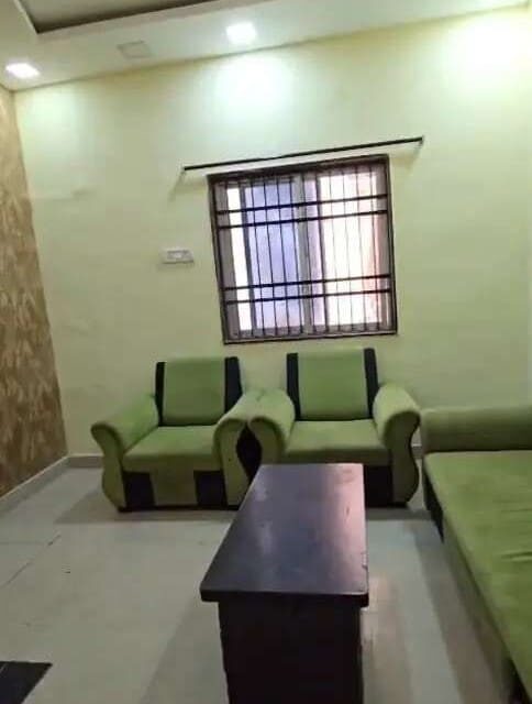 1 BHK furnished flat for rent near MMI Hospital Pachpedi Naka Raipur with parking bachelor friendly