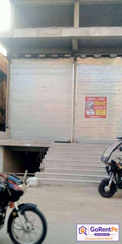 Semi-furnished shop for rent in Juni Line Bilaspur with 3000 sq ft area, spacious commercial space with parking