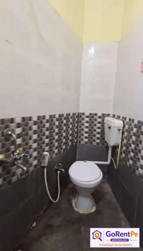 1 BHK furnished flat for rent near MMI Hospital Pachpedi Naka Raipur with parking bachelor friendly