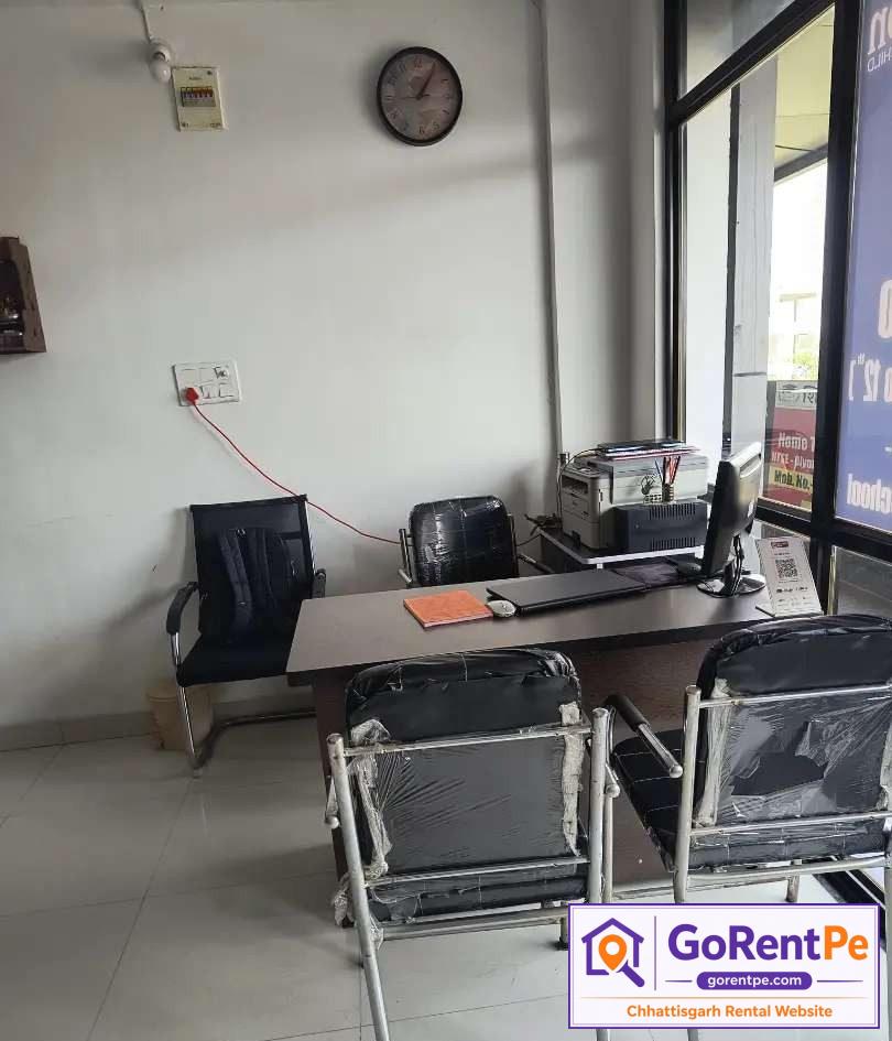 Fully furnished commercial space for rent in Vijayapuram Bilaspur with classrooms and office setup 1644 sq ft