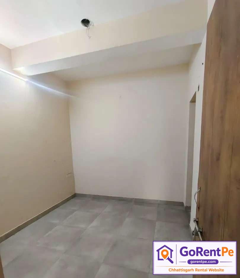 2BHK unfurnished flat for rent in Sagar Apartment with 1500 sq ft area bachelor friendly apartment