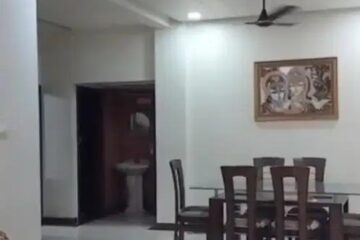 Male flatmate room available in 3BHK furnished flat Avanti Vihar Raipur with AC washing machine parking