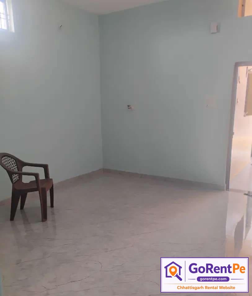 2 BHK unfurnished flat for rent 1000 sqft east facing with balcony CCTV parking owner listing