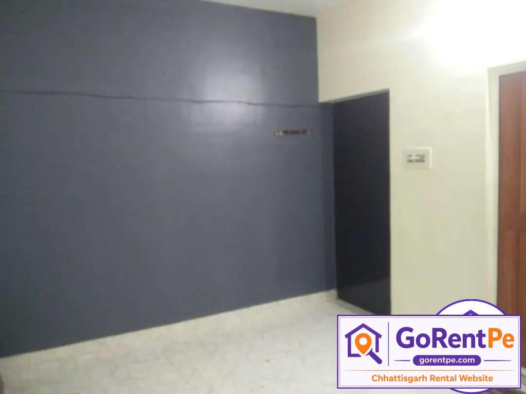 2 BHK flat for rent in Seepat Chowk Bilaspur with lift CCTV garden parking and semi furnished apartment