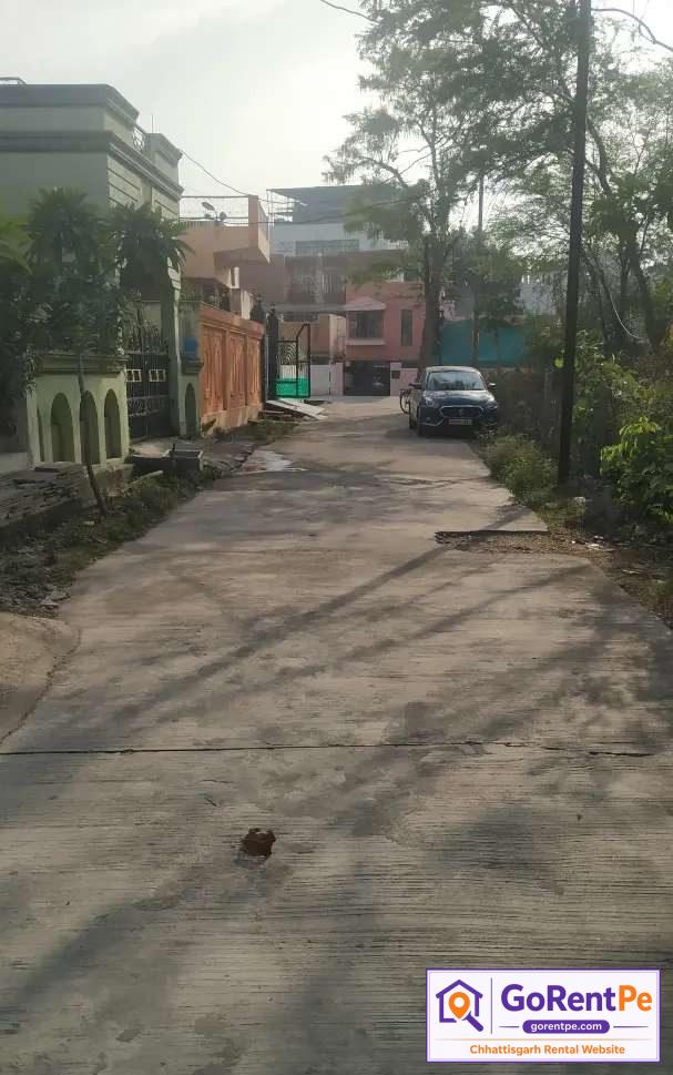 144 sq ft semi furnished commercial shop for rent in Shanti Nagar Bilaspur with parking