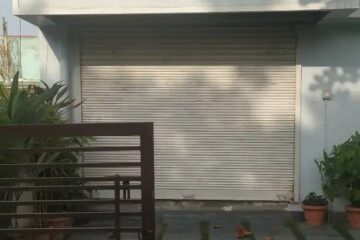 144 sq ft semi furnished commercial shop for rent in Shanti Nagar Bilaspur with parking