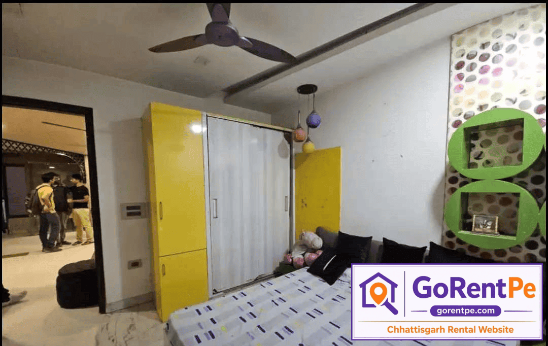 3 BHK fully furnished flat for rent with 3 bathrooms, car parking and sharing option