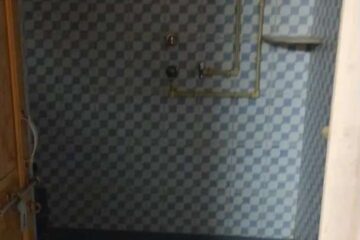 2 BHK semi furnished house for rent with 3 bathrooms, wardrobes, car parking and modern kitchen in prime residential locality