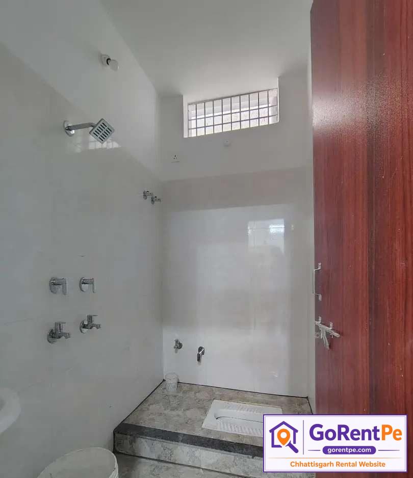 Newly Constructed 2 BHK Builder Floor for Rent in Shankar Nagar Raipur with Modular Kitchen