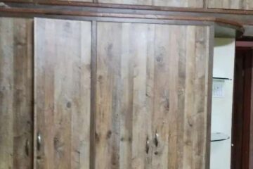 2 BHK semi furnished house for rent with 3 bathrooms, wardrobes, car parking and modern kitchen in prime residential locality