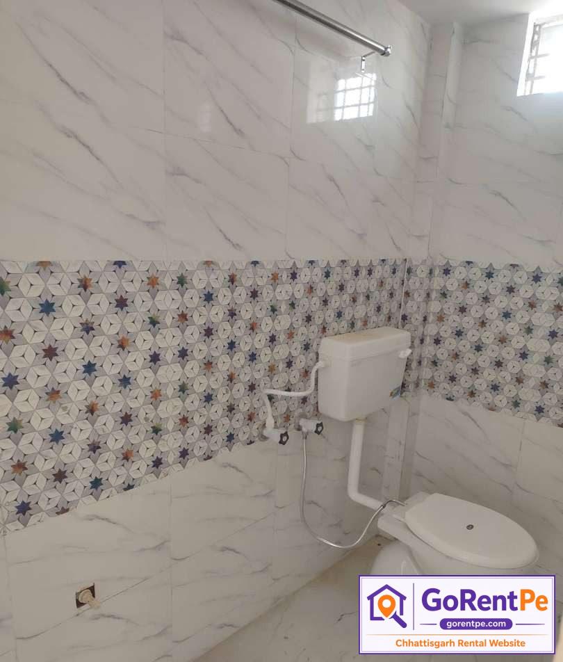 Newly constructed 3 BHK duplex house for rent in Uslapur Bilaspur with balcony porch and parking
