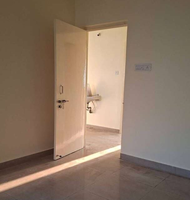 2 BHK flat for rent near Mahadev Ghat Raipur with lift, car parking, CCTV security and garden view