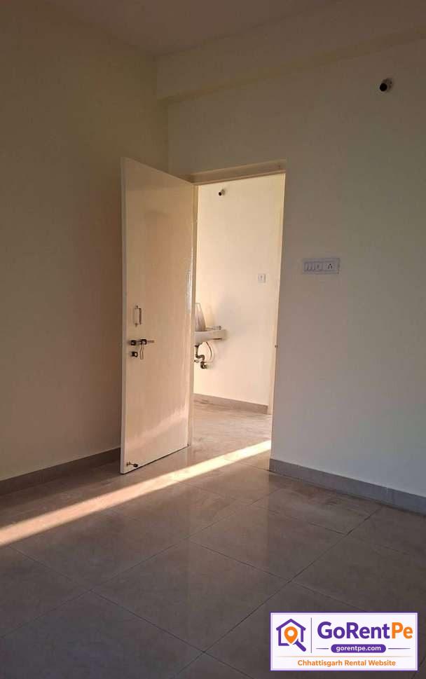 2 BHK flat for rent near Mahadev Ghat Raipur with lift, car parking, CCTV security and garden view