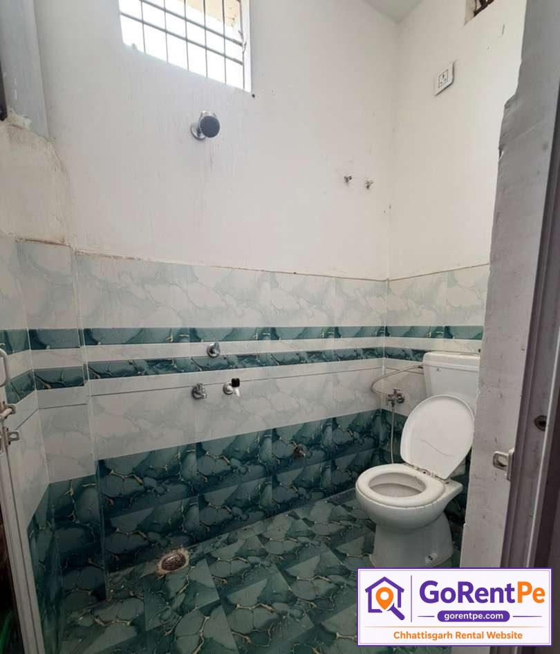 1 BHK individual house for rent in Amleshwar Raipur near Gwalababa Mandir with 2 bathrooms owner listing