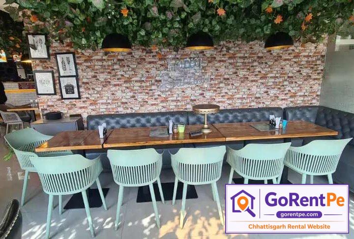 Running cafe for rent in Telibandha Raipur 1450 sq ft