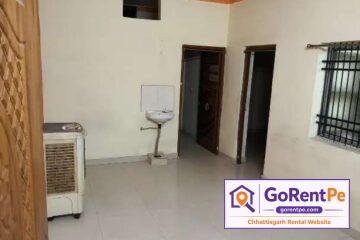 750 sq ft 2 BHK unfurnished house for rent for family and girls with west-facing 1st floor layout