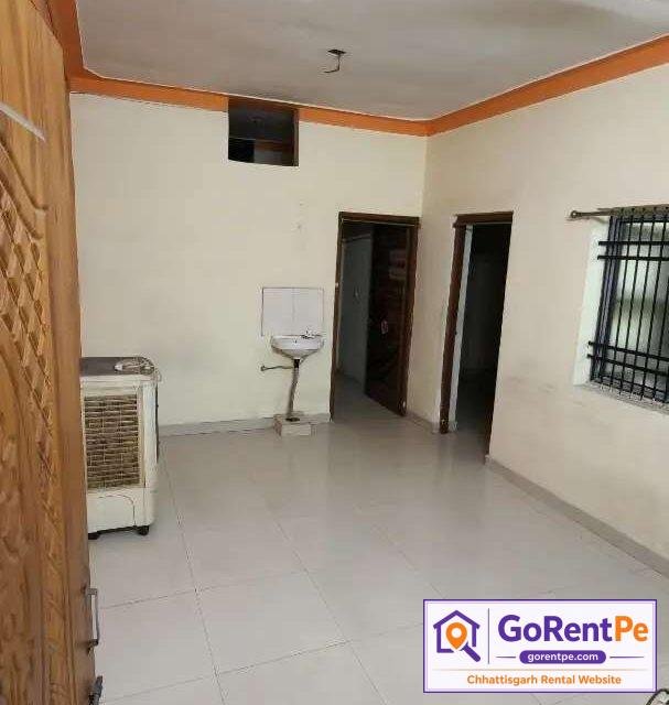 750 sq ft 2 BHK unfurnished house for rent for family and girls with west-facing 1st floor layout