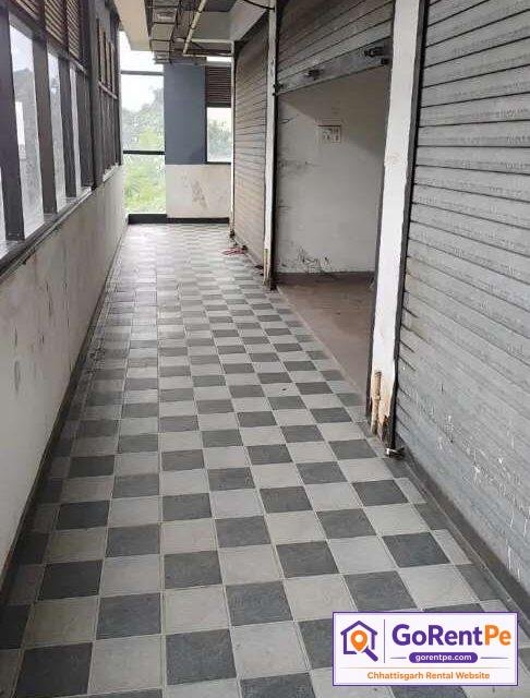 170 sq ft unfurnished shop for rent in Anand Arcade beside Mahodapara Police Station Raipur