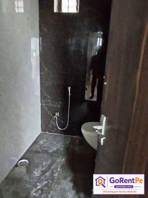 2 BHK semi-furnished flat for rent in Gwalani Pride Shubham Vihar with modular kitchen, parking and modern amenities